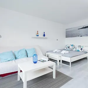 Apartment Nice Studio In Siesta 2 In Puerto 2, Alcúdia